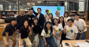 懷世代公益加速器第 7 屆商業模式工作坊，社創團隊與講師在課後合影